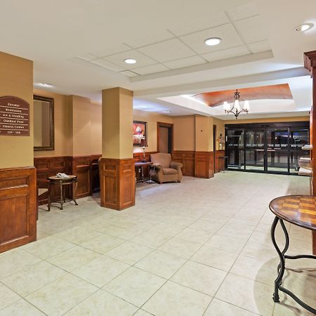 Holiday Inn Express & Suites - Laredo-Event Center Area By Ihg Exterior photo