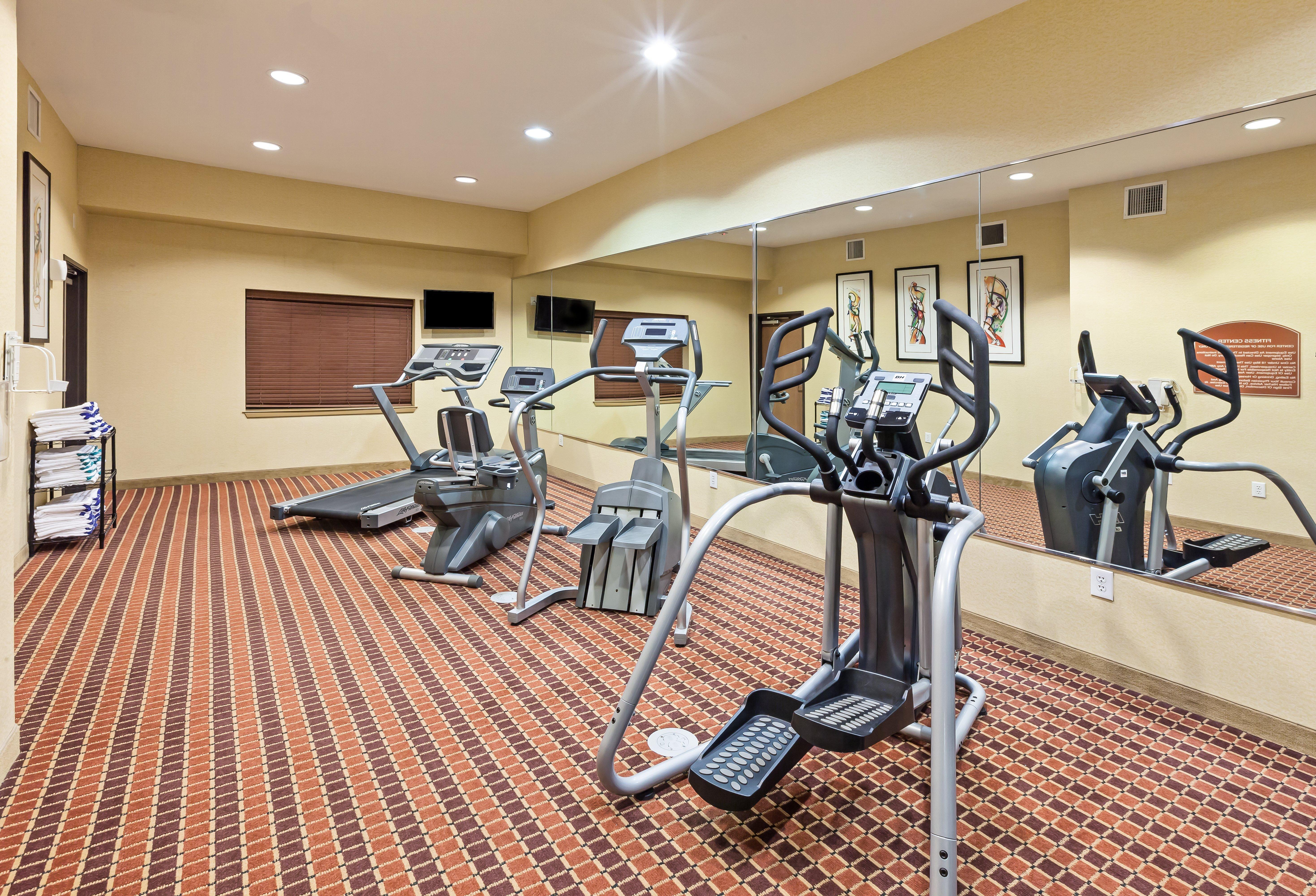 Holiday Inn Express & Suites - Laredo-Event Center Area By Ihg Exterior photo